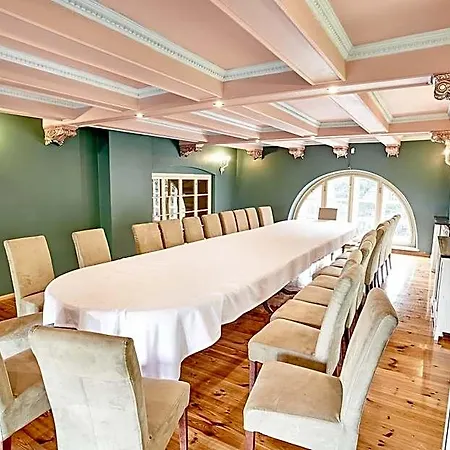 Hotel Palac Bazantarnia