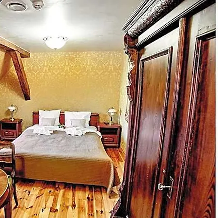 Palac Bazantarnia Hotel Pless