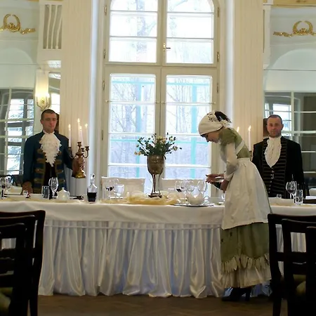 Palac Bazantarnia Pszczyna