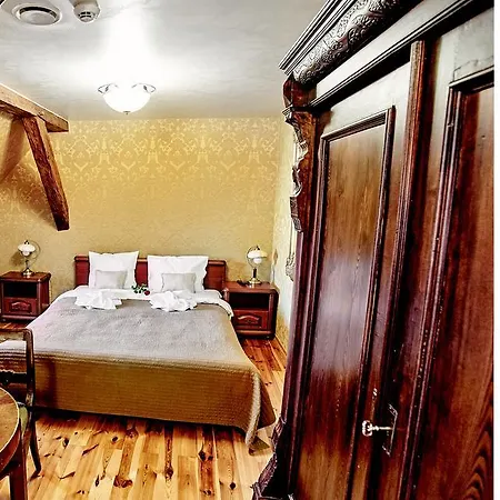 Отель Palac Bazantarnia