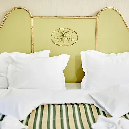 Hotel Palac Bazantarnia *