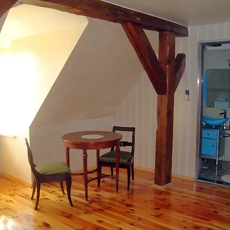 Palac Bazantarnia פז'יז'ינה