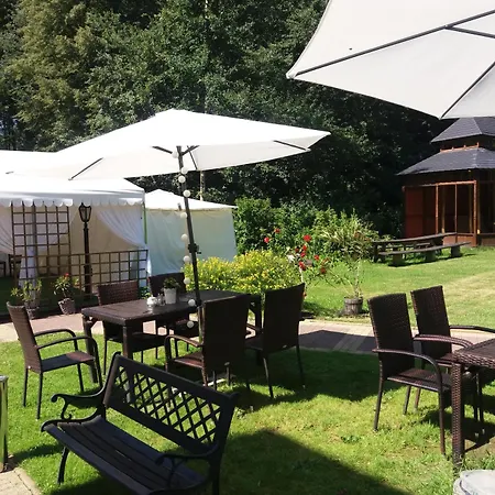 Palac Bazantarnia بيشتنا