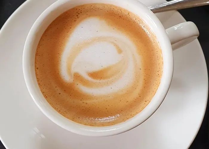 Palac Bazantarnia Hotel