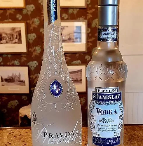 Pałac Bażantarnia Hotel *