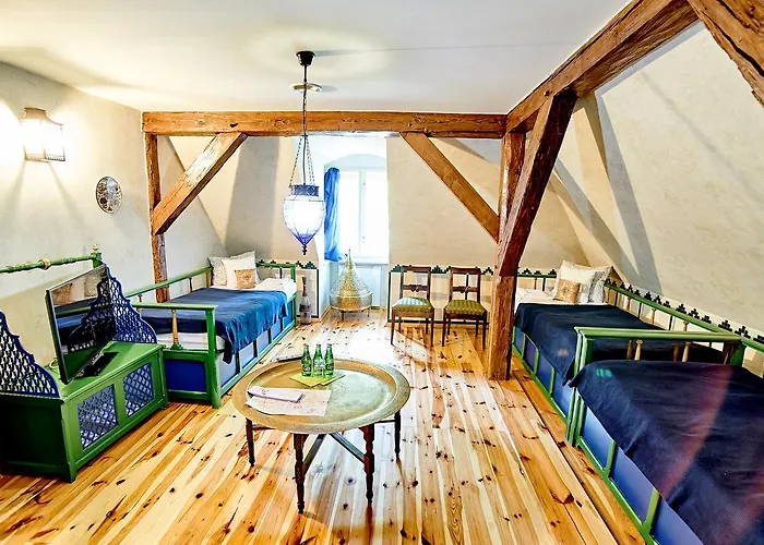 Palac Bazantarnia Hotel