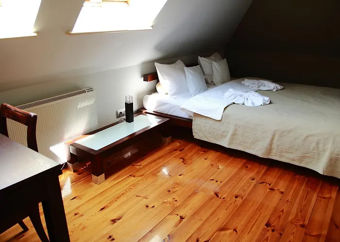 Palac Bazantarnia Hotel Pszczyna