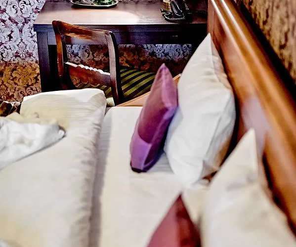 Pałac Bażantarnia *